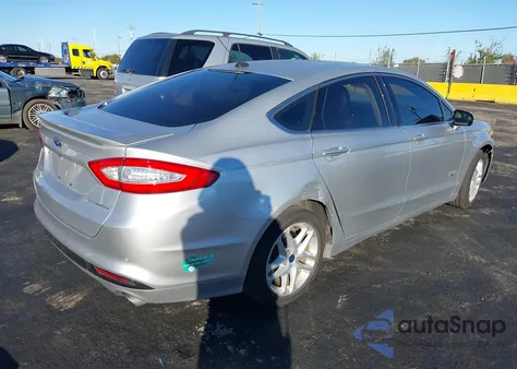 2016 Ford Fusion from USA, damaged, VIN 3FA6POSU2GR241614